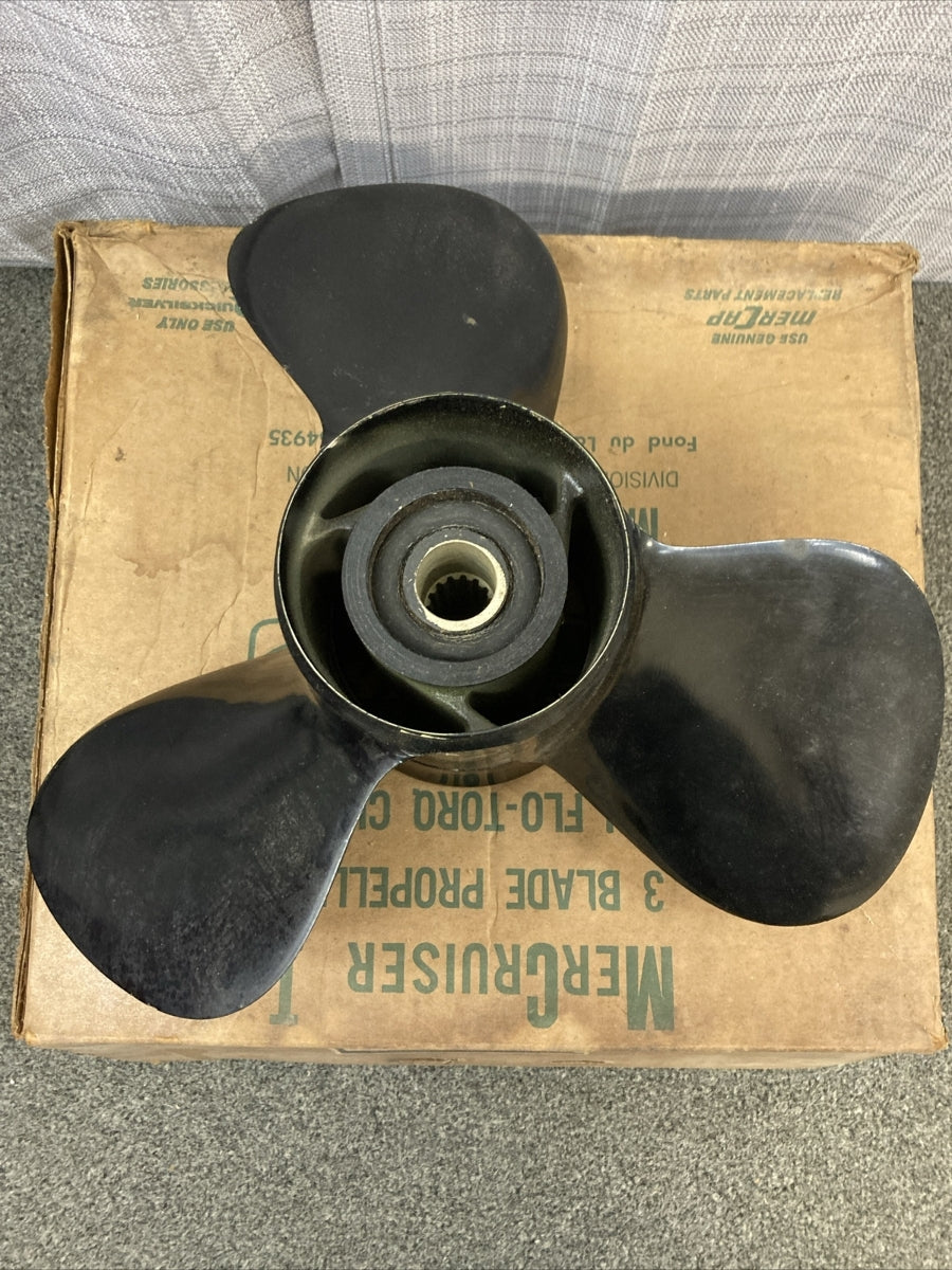 NEW GENUINE MERCURY QUICKSILVER 48-58426 A4 3 BLADE ALUMINUM PROPELLER 15" DIA
