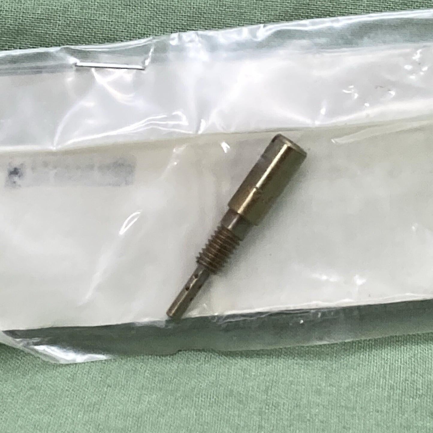 NEW GENUINE YAMAHA 22F-14142-12 AIR FILTER CARBURETOR Jet, Pilot (125)