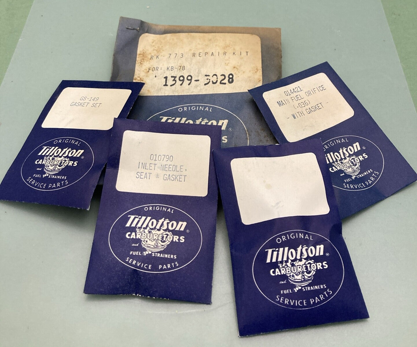 NEW GENUINE TILLOTSON 1399-3028 CARBURETOR REPAIR KIT