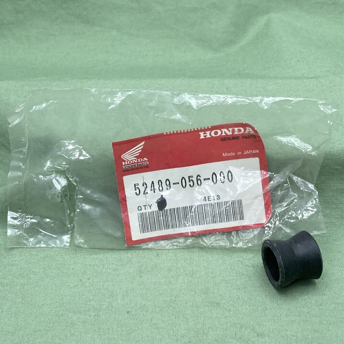 NEW GENUINE HONDA 52489-056-000 REAR SHOCK ABSORBER BUSHING