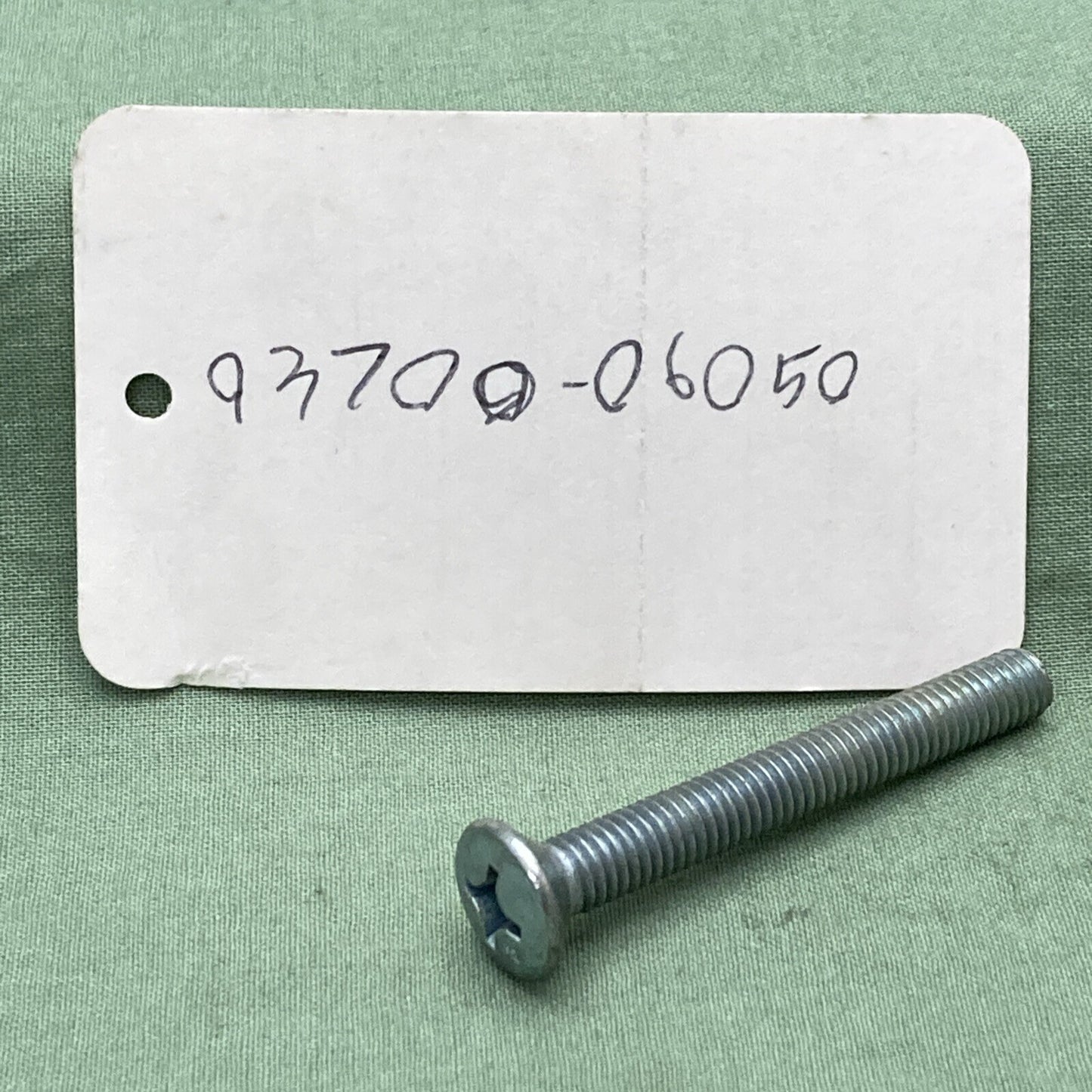 NEW REPLACES HONDA 93700-06050 HANDLEBAR Screw, Oval (6X50)