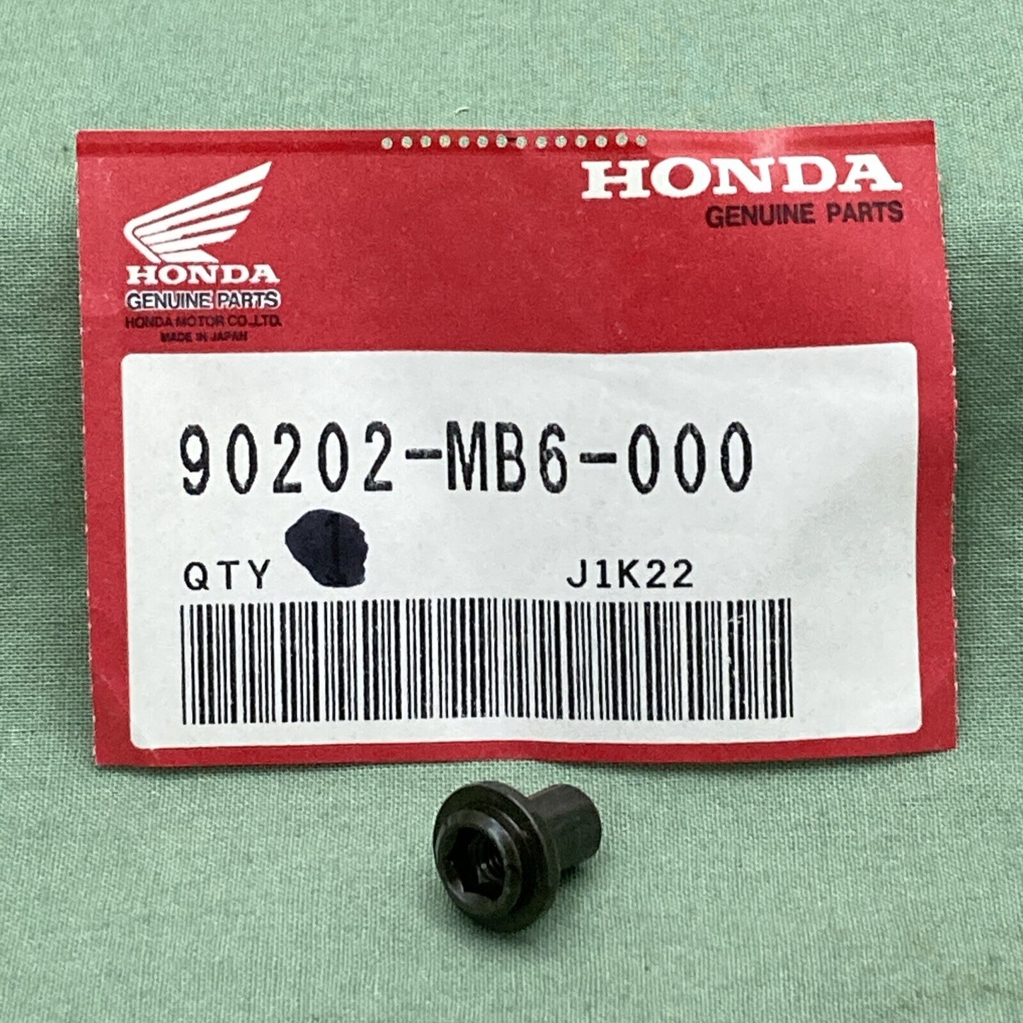 NEW GENUINE HONDA 90202-MB6-000 COWL Nut, Screen Setting
