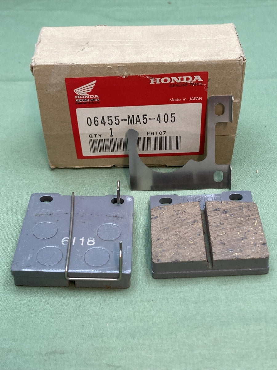 NEW GENUINE HONDA 06455-MA5-405 BRAKE PAD SET