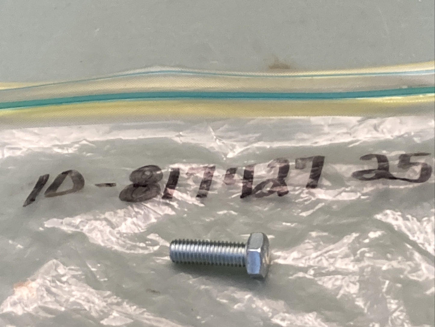 NEW REPLACES MERCURY QUICKSILVER 10-817427 25 SCREW