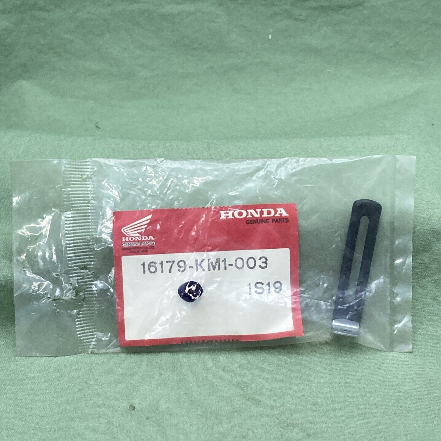 NEW GENUINE HONDA 16179-KM1-003 CARBURETOR PLATE CLIP