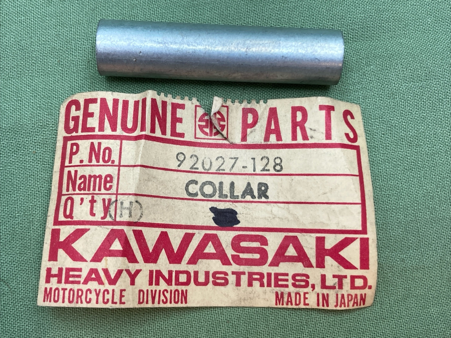 QTY 2 NEW GENUINE KAWASAKI 92027-128 COLLAR, Air Cleaner Muffler