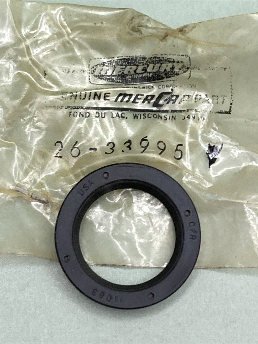 NEW GENUINE MERCURY QUICKSILVER 26-33995 OIL SEAL