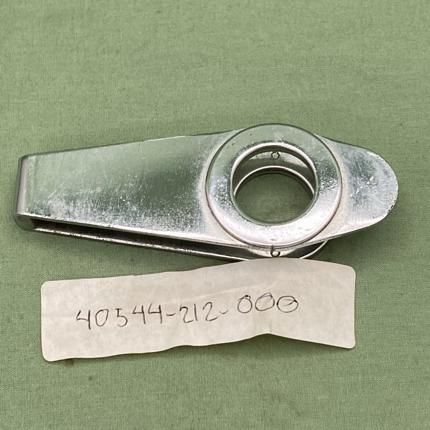 NEW REPLACES HONDA 40544-212-000 SWINGARM ADJUSTER, L. DRIVE CHAIN