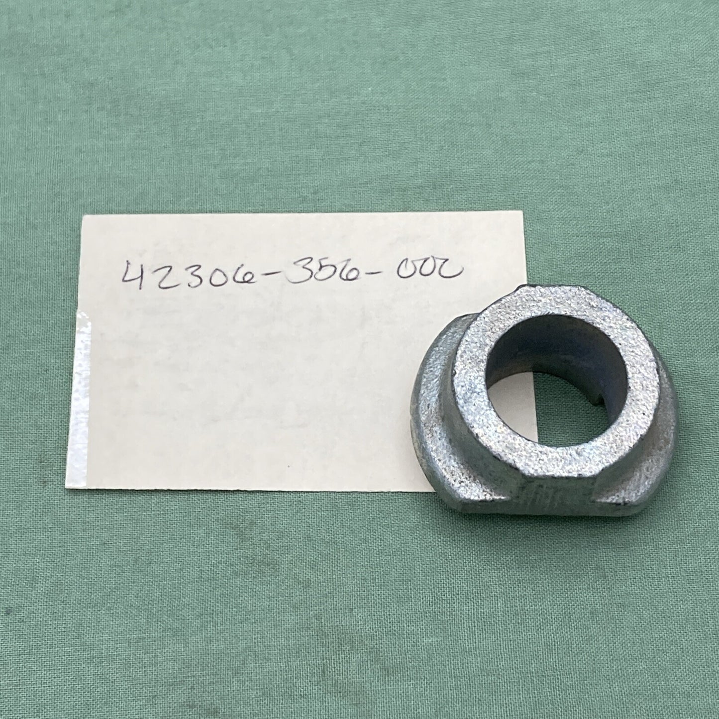 NEW REPLACES HONDA 42306-356-000 REAR WHEEL COLLAR, AXLE