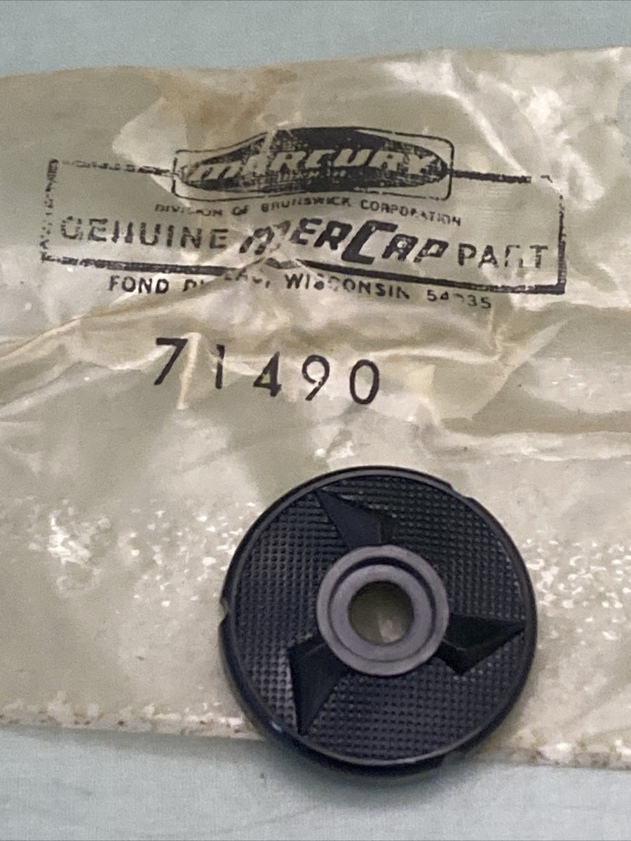 NEW GENUINE MERCURY QUICKSILVER 71490 LOWER MOUNT COVER