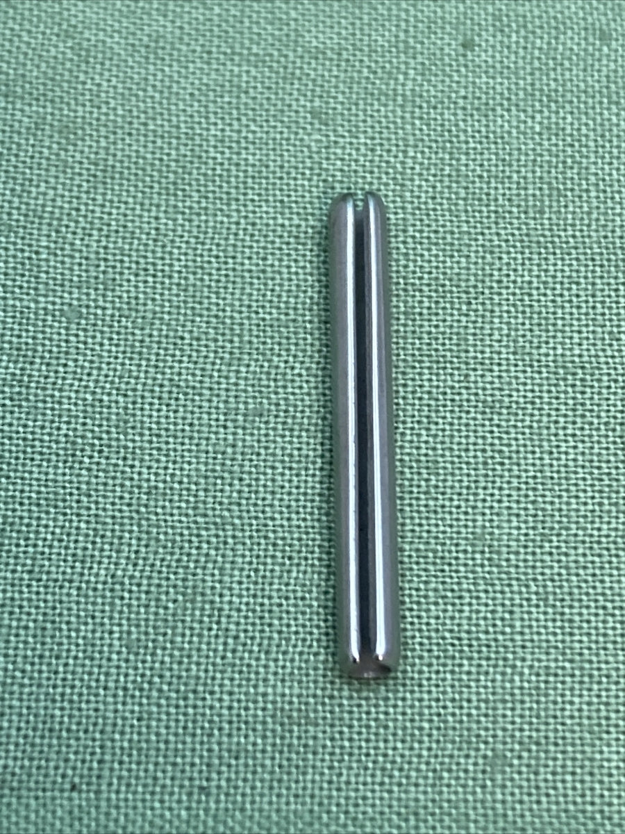 NEW GENUINE KAWASAKI 92043-074 PIN-TANK CAP FIT