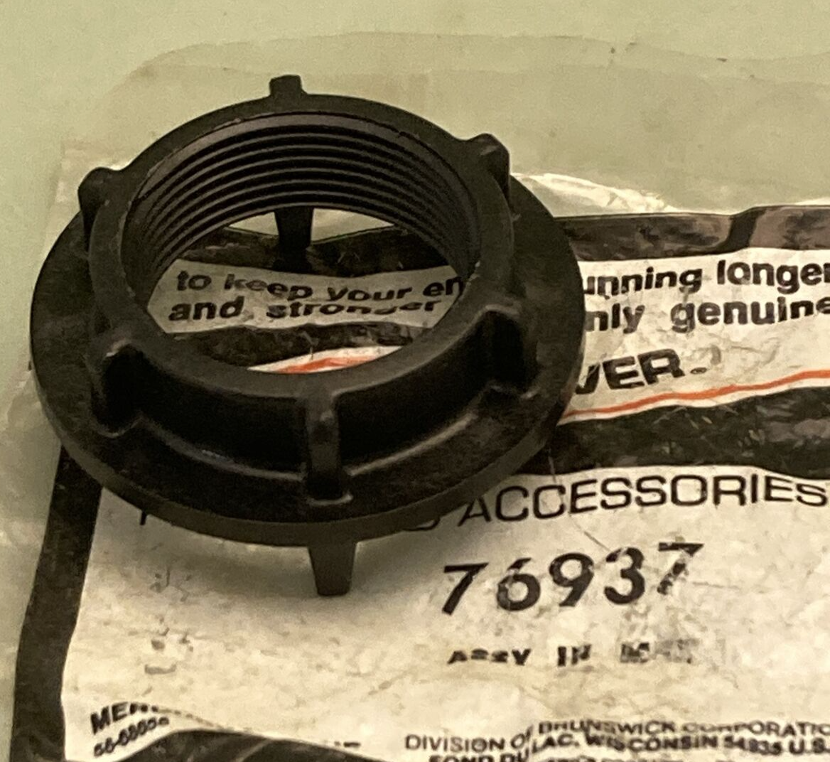 NEW GENUINE MERCURY QUICKSILVER 76937 RETAINER