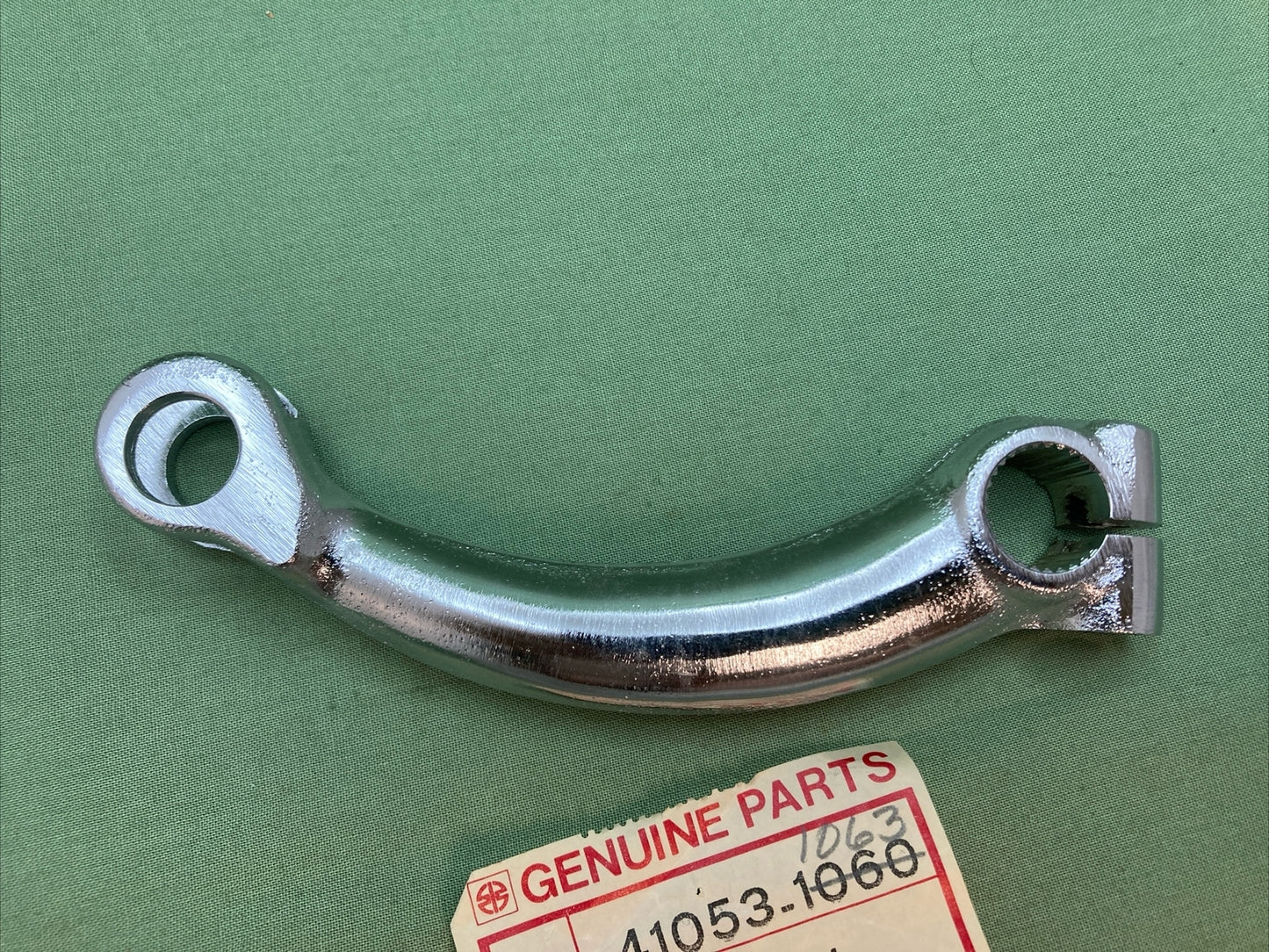 NEW GENUINE KAWASAKI 41053-1060 LEVER-BRAKE CAM SUPERSEDED 41053-1063