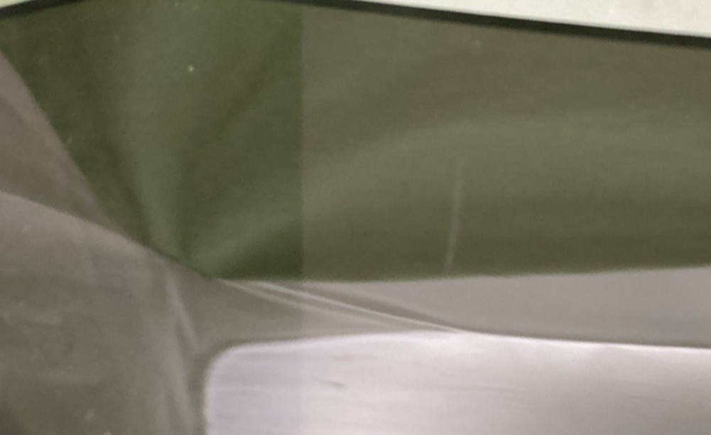 NEW MEMPHIS SHADES MEM2311 Malibu 4-Point Mount Windshield Gradient Black