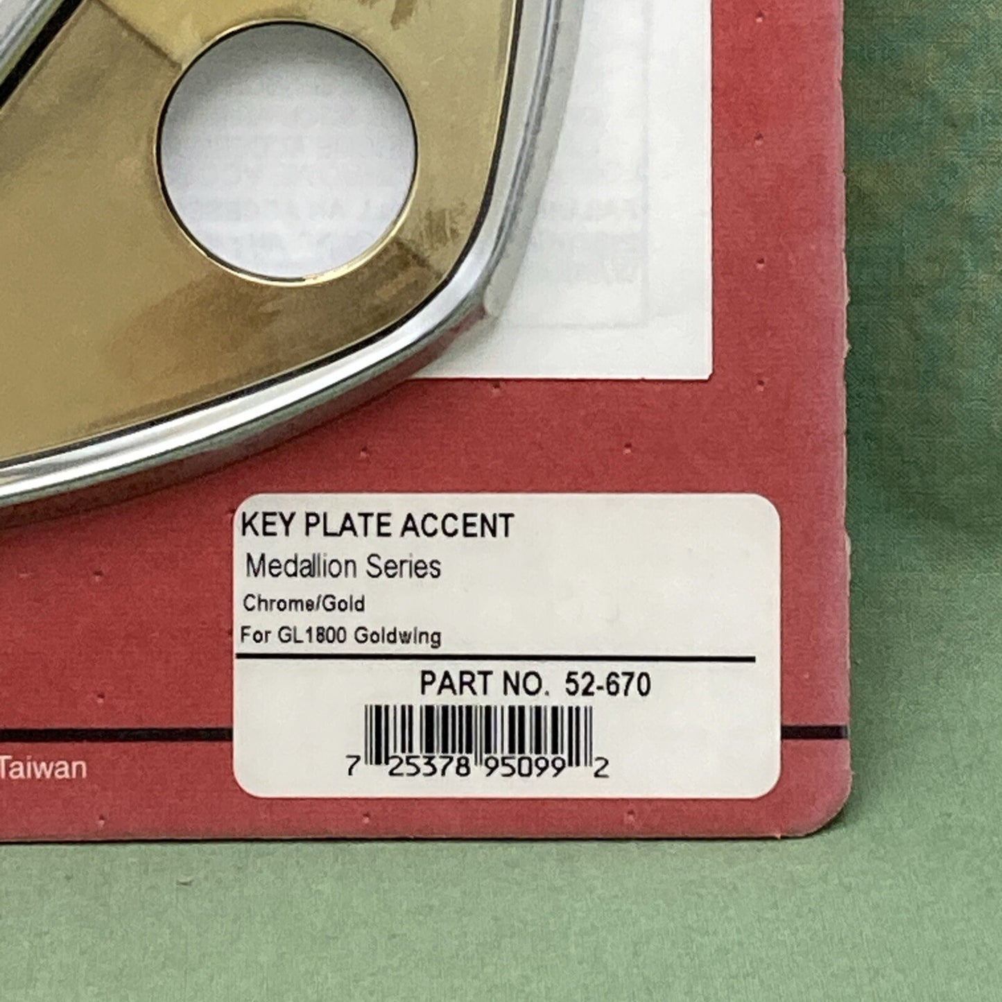 NEW SHOW CHROME 52-670 KEY PLATE ACCENT CHROME/GOLD