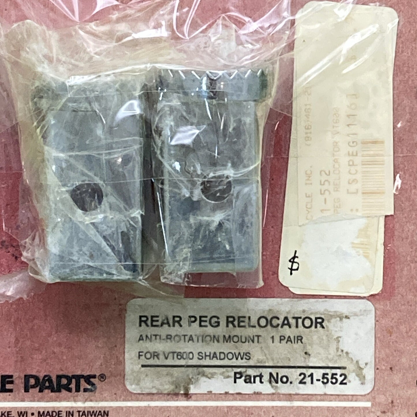 NEW SHOW CHROME 21-552 REAR PEG RELOCATOR ANTI ROTATION MOUNT VT600 SHADOWS