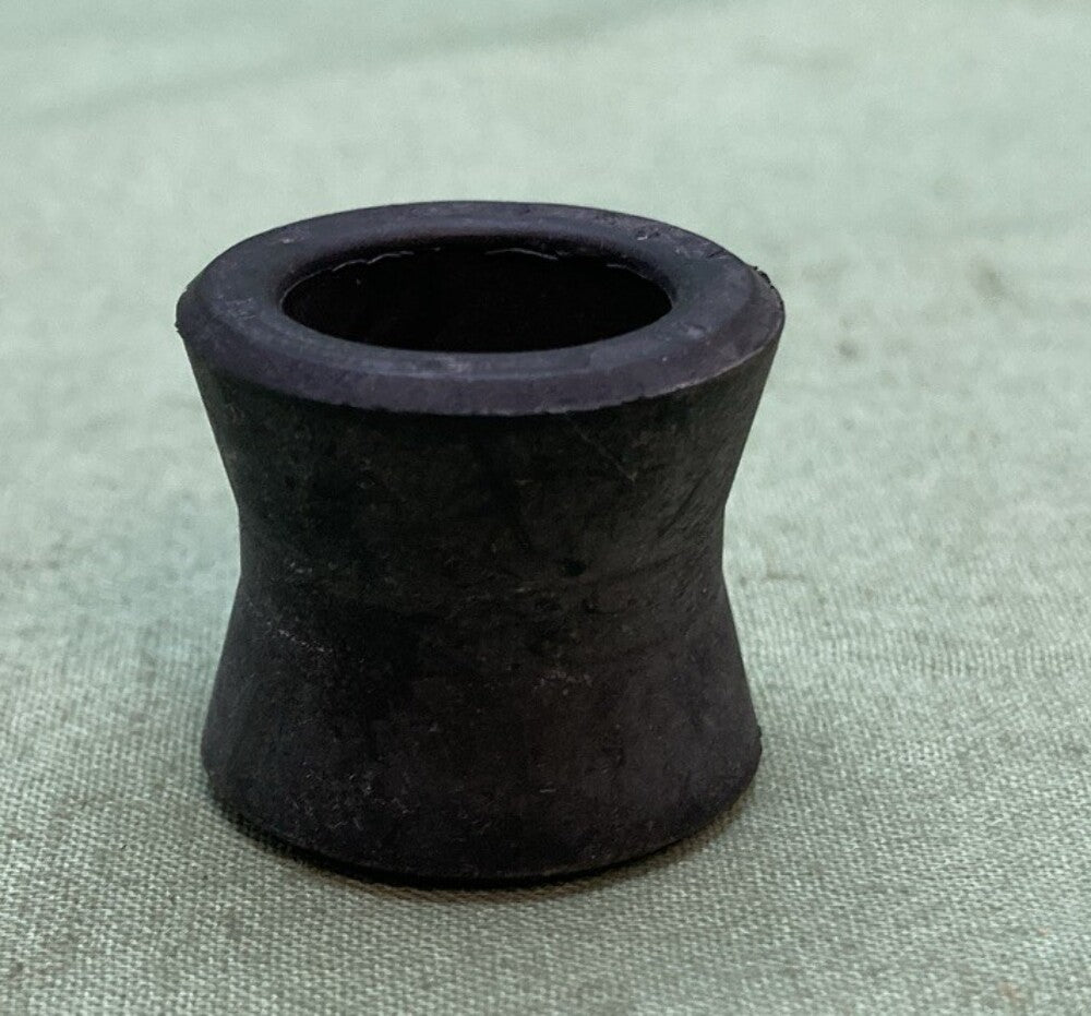 NEW GENUINE HONDA 52489-028-000 BUSHING, Rr.
