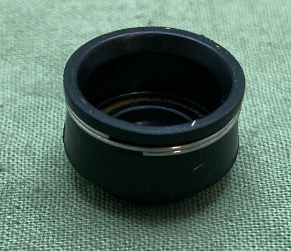 NEW GENUINE HONDA 12209-429-005 VALVE STEM SEAL