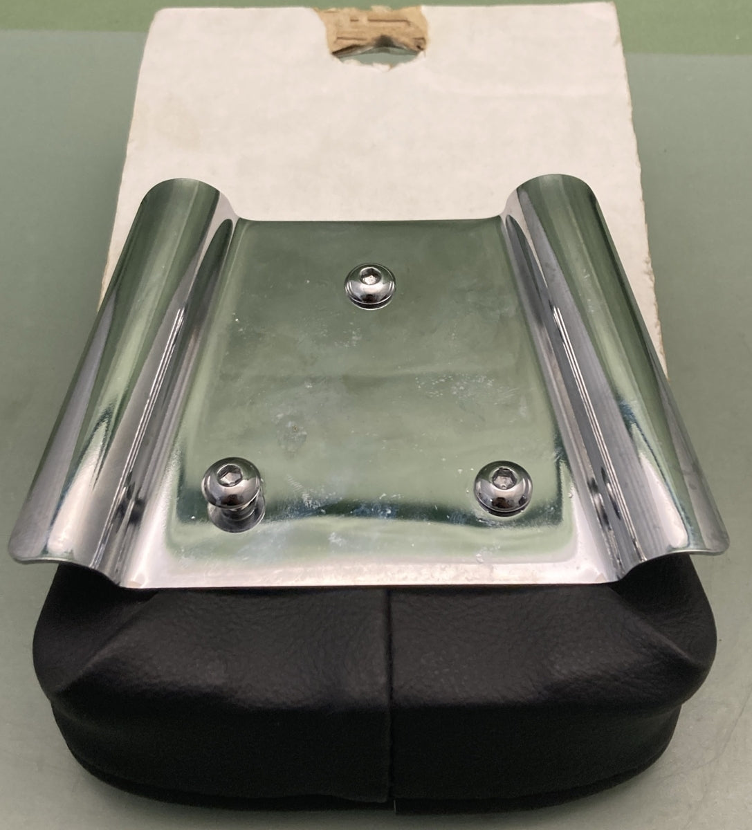 NEW KHROME WERKS 49-1413 PAD FOR RD UPRIGHT PLAIN LOWBOY