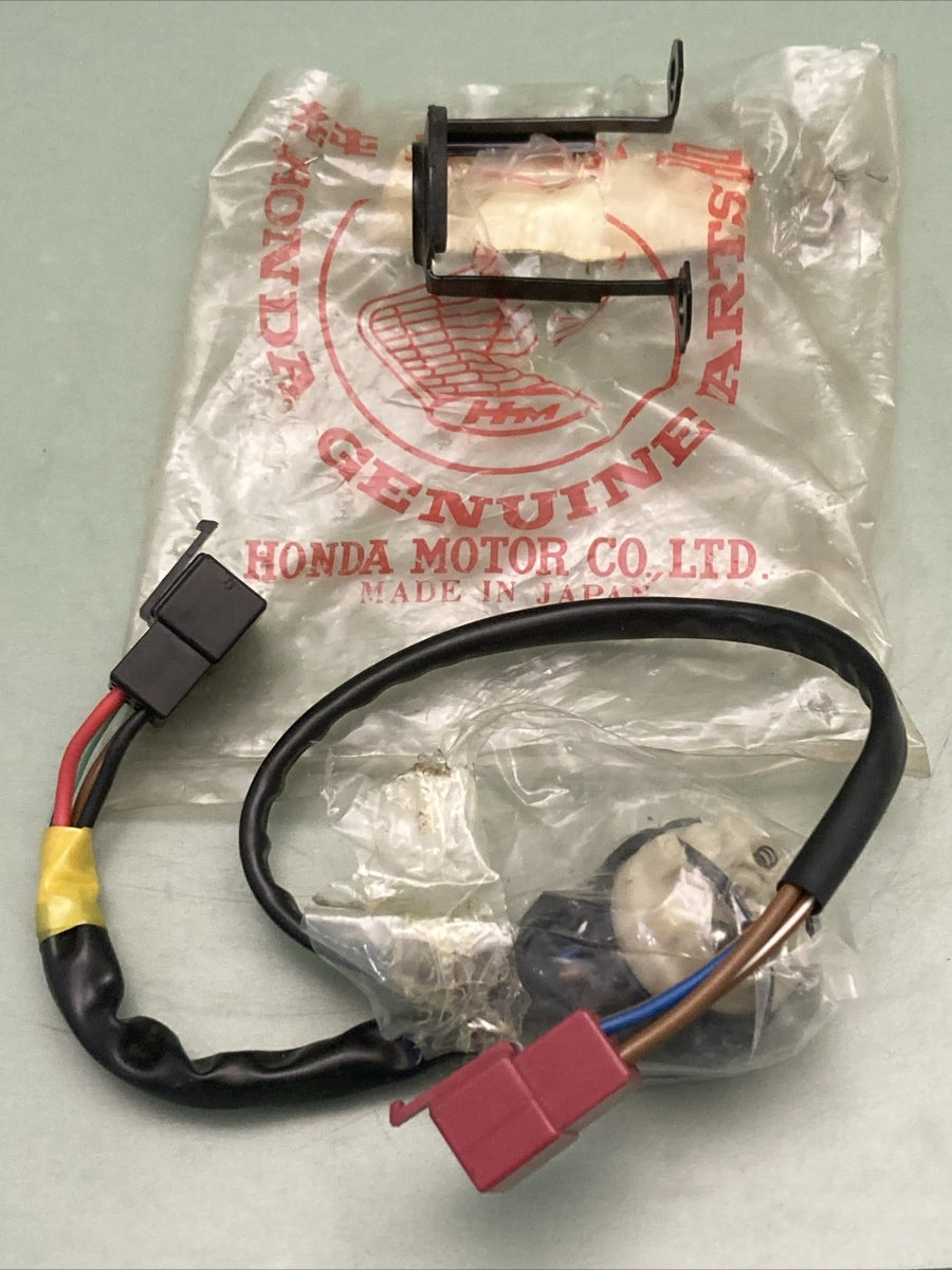 NEW GENUINE HONDA 35104-MG9-305 CONTACT BASE SET