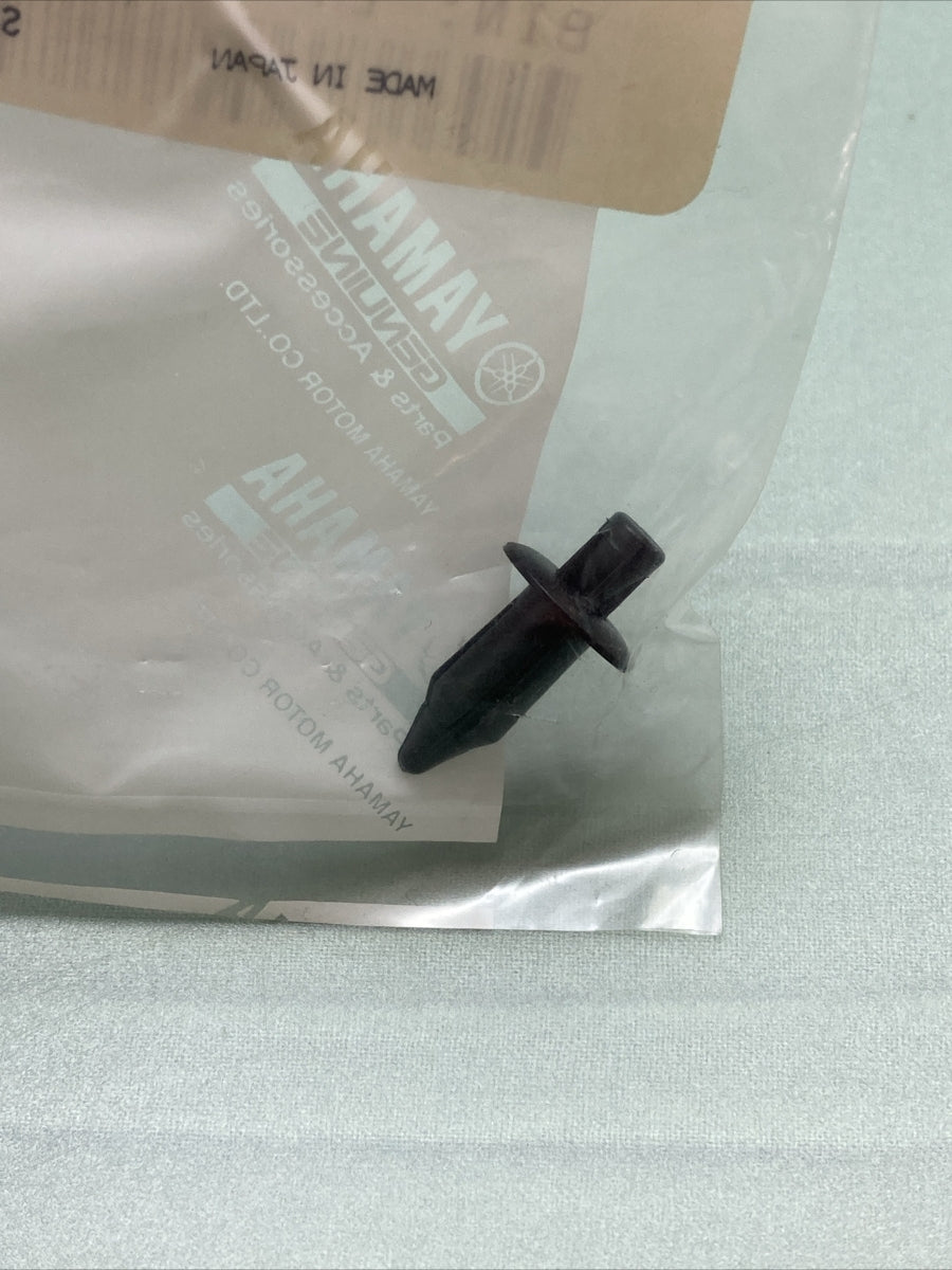 NEW GENUINE YAMAHA 90269-06001-00 RIVET