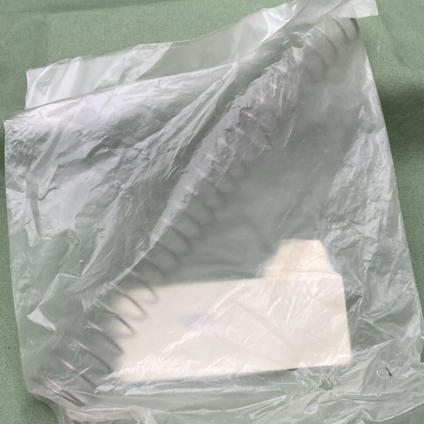 NEW GENUINE YAMAHA 1FK-14933-00 CARBURETOR Spring, Diaphragm