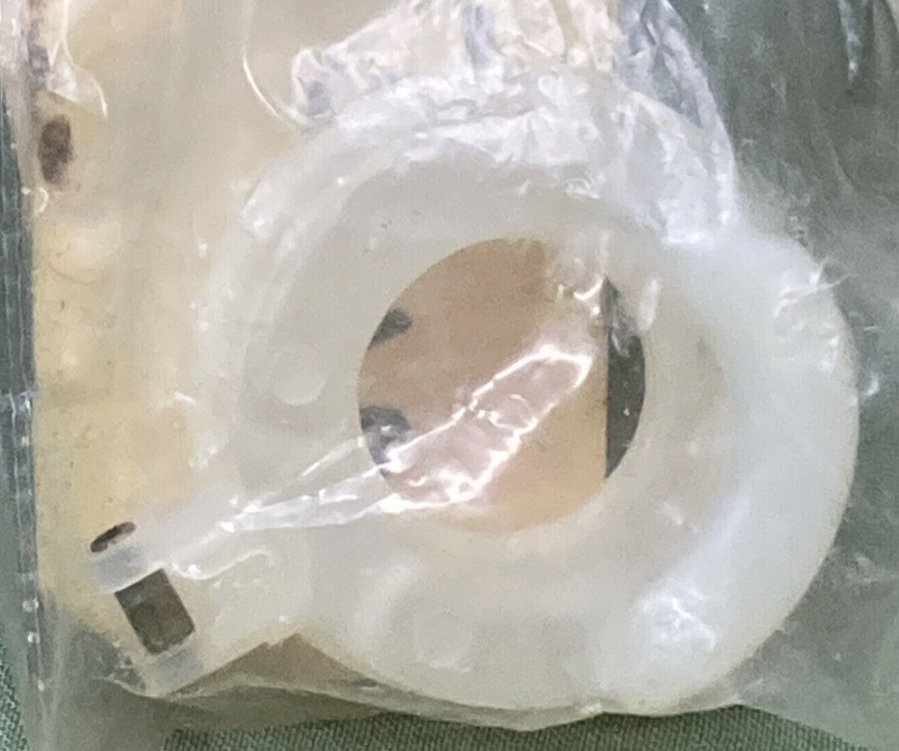 NEW GENUINE YAMAHA 3L6-14185-01 CARBURETOR FLOAT