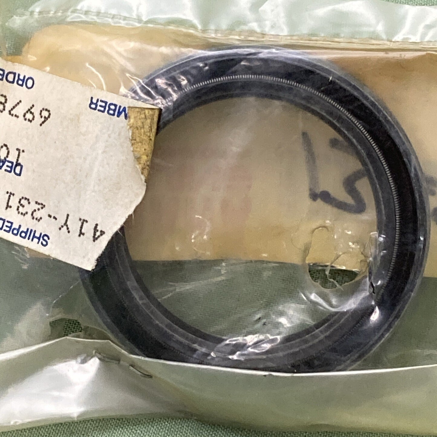 NEW GENUINE YAMAHA 41Y-23145-00 FRONT FORK SEAL