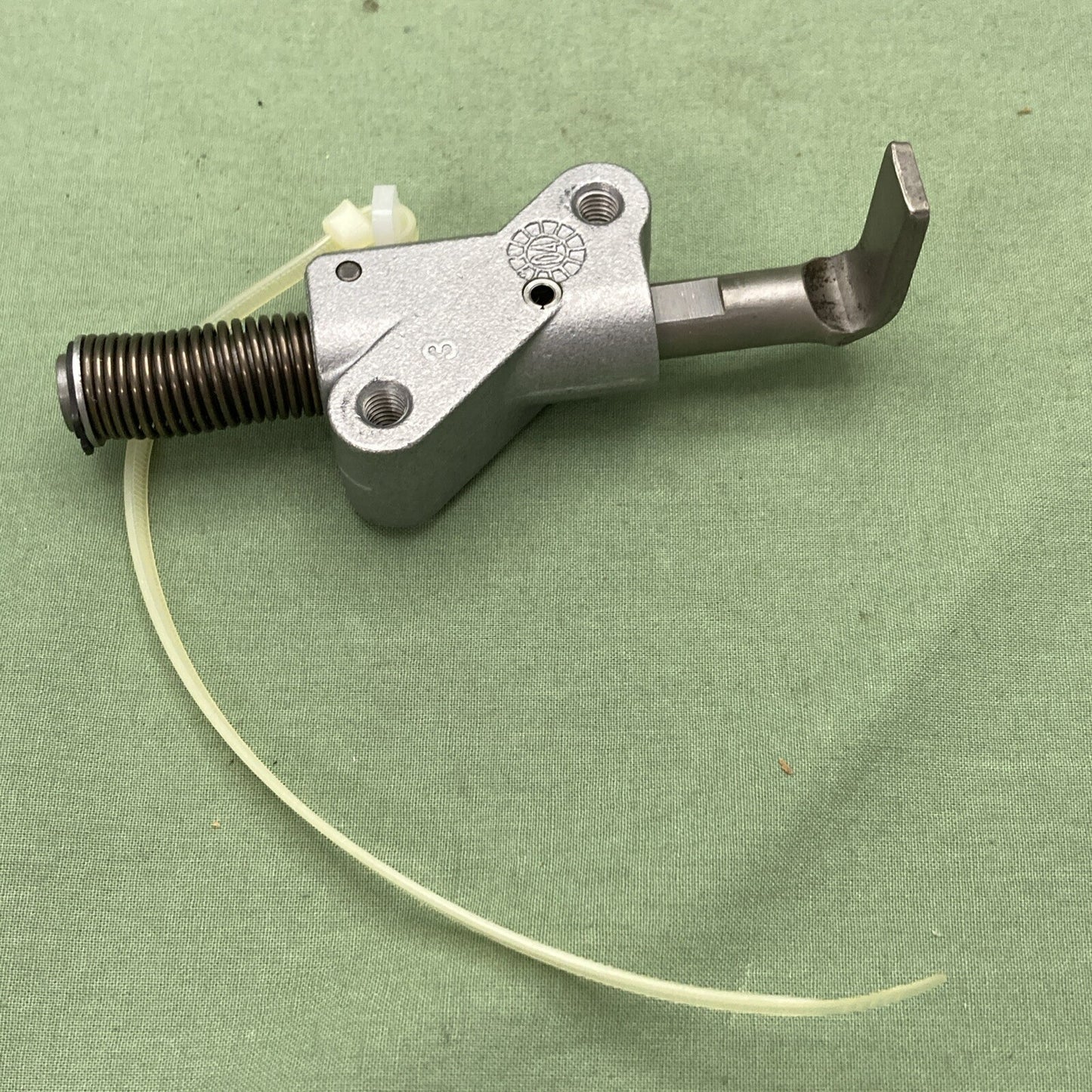 NEW GENUINE SUZUKI 12830-10G01 Adjuster Assembly, Tensioner