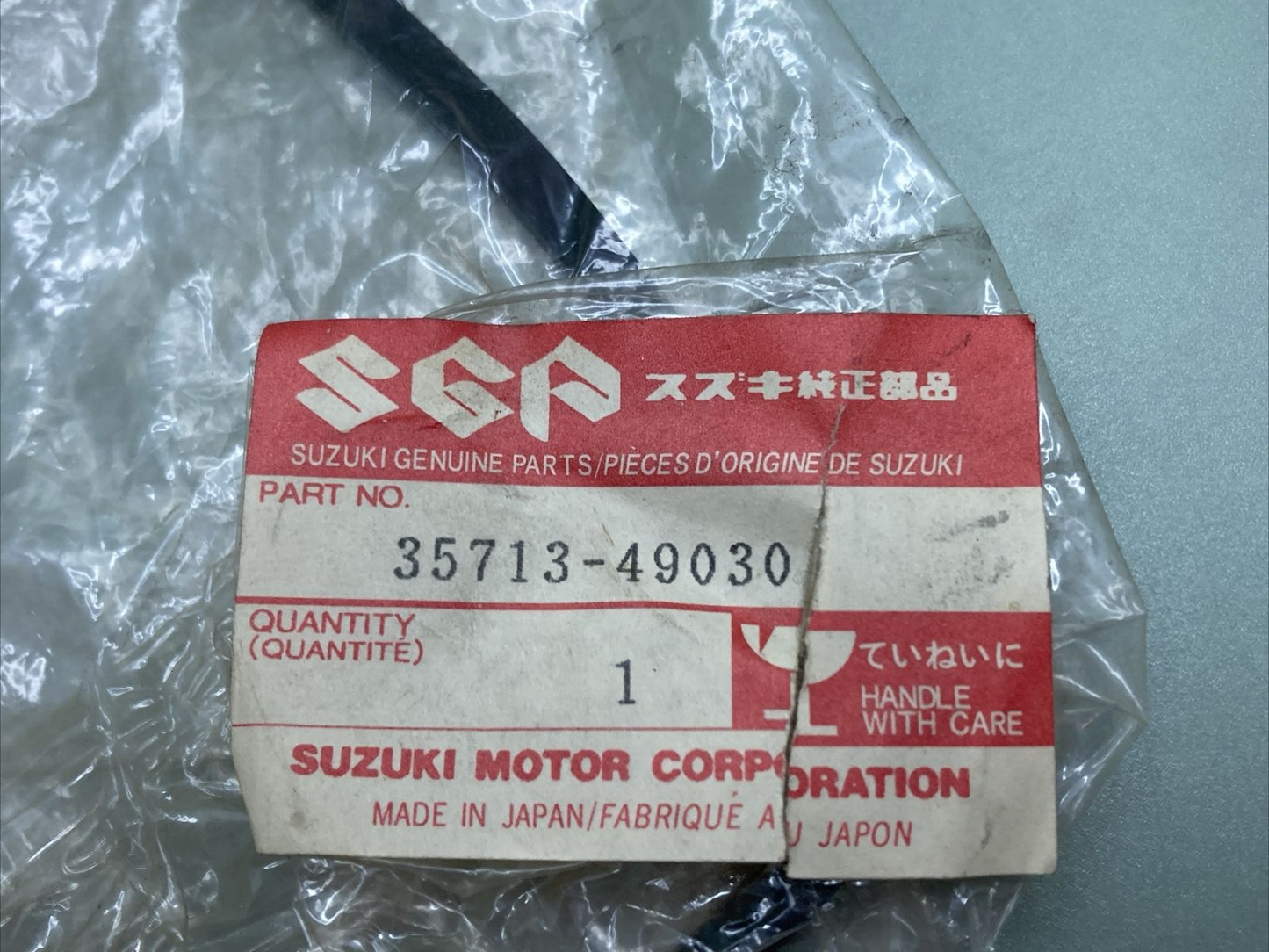 NEW GENUINE SUZUKI 35713-49030 Gasket, Rear Combination Lamp Lens