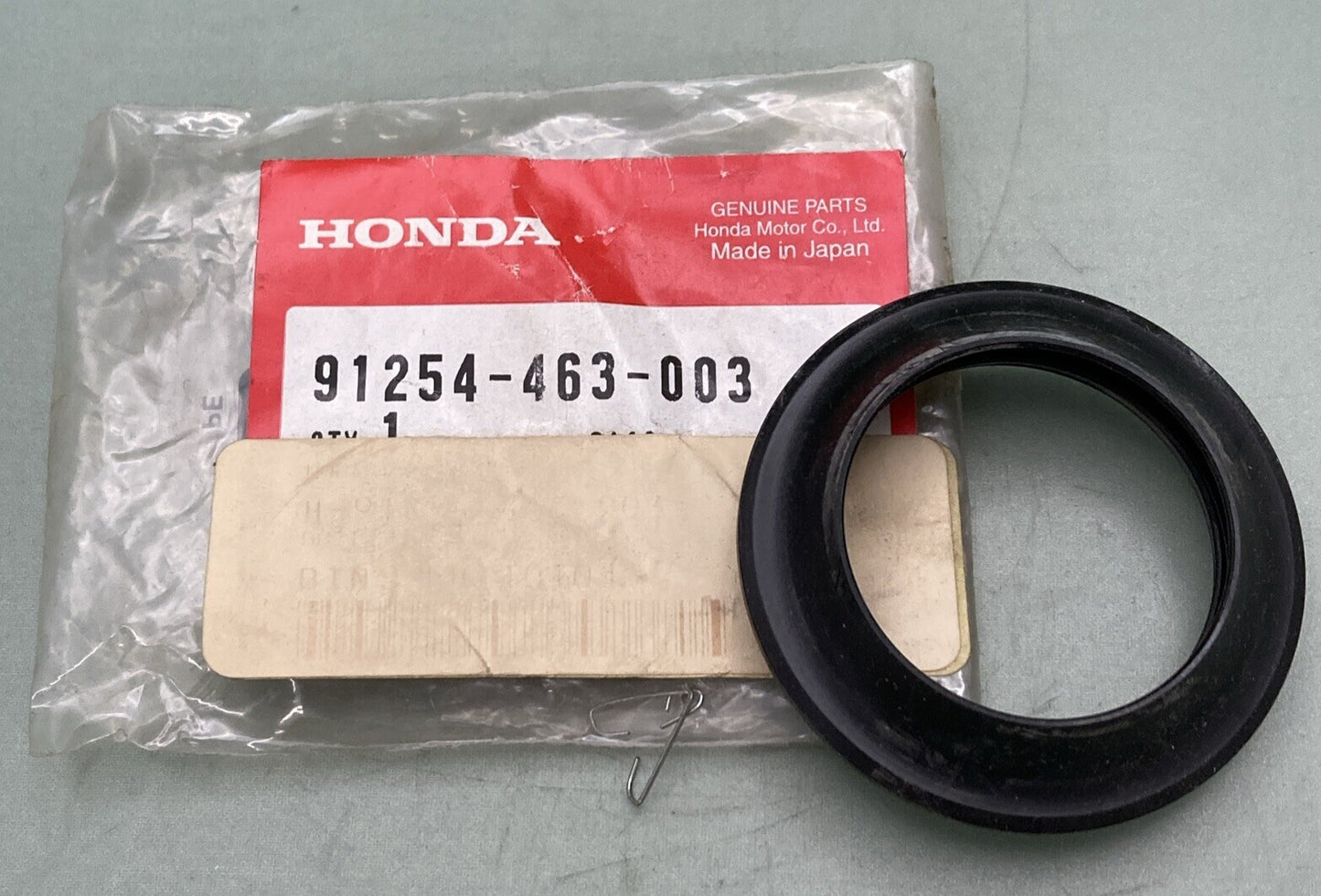 NEW GENUINE HONDA 91254-463-003 FRONT FORK Dust Seal