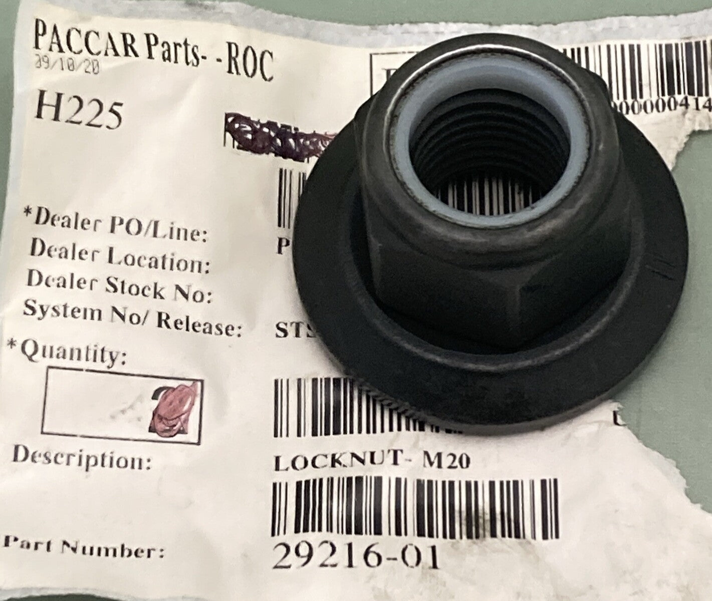NEW GENUINE PACCAR 29216-01 LOCKNUT M20 FOR PETERBILT