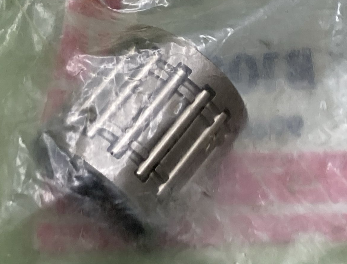 NEW GENUINE WISECO B1003 Wrist Pin Bearing