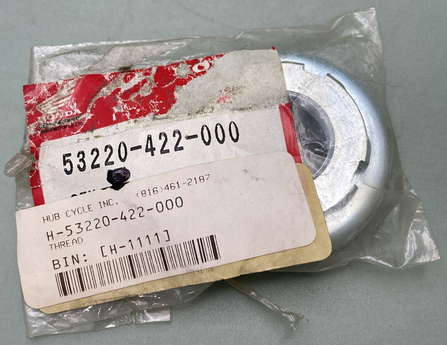 NEW GENUINE HONDA 53220-422-000 STEERING STEM HORN Thread