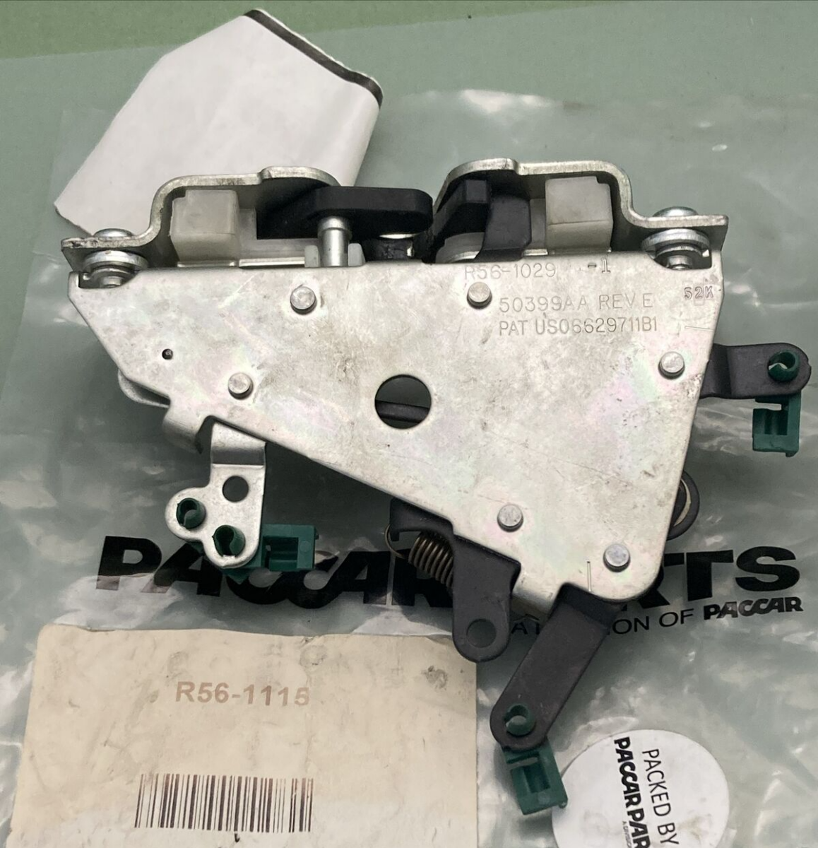 NEW GENUINE PACCAR R56-1115 LH DOOR LATCH W/ BYPASS SUPERCEDES R56-1030