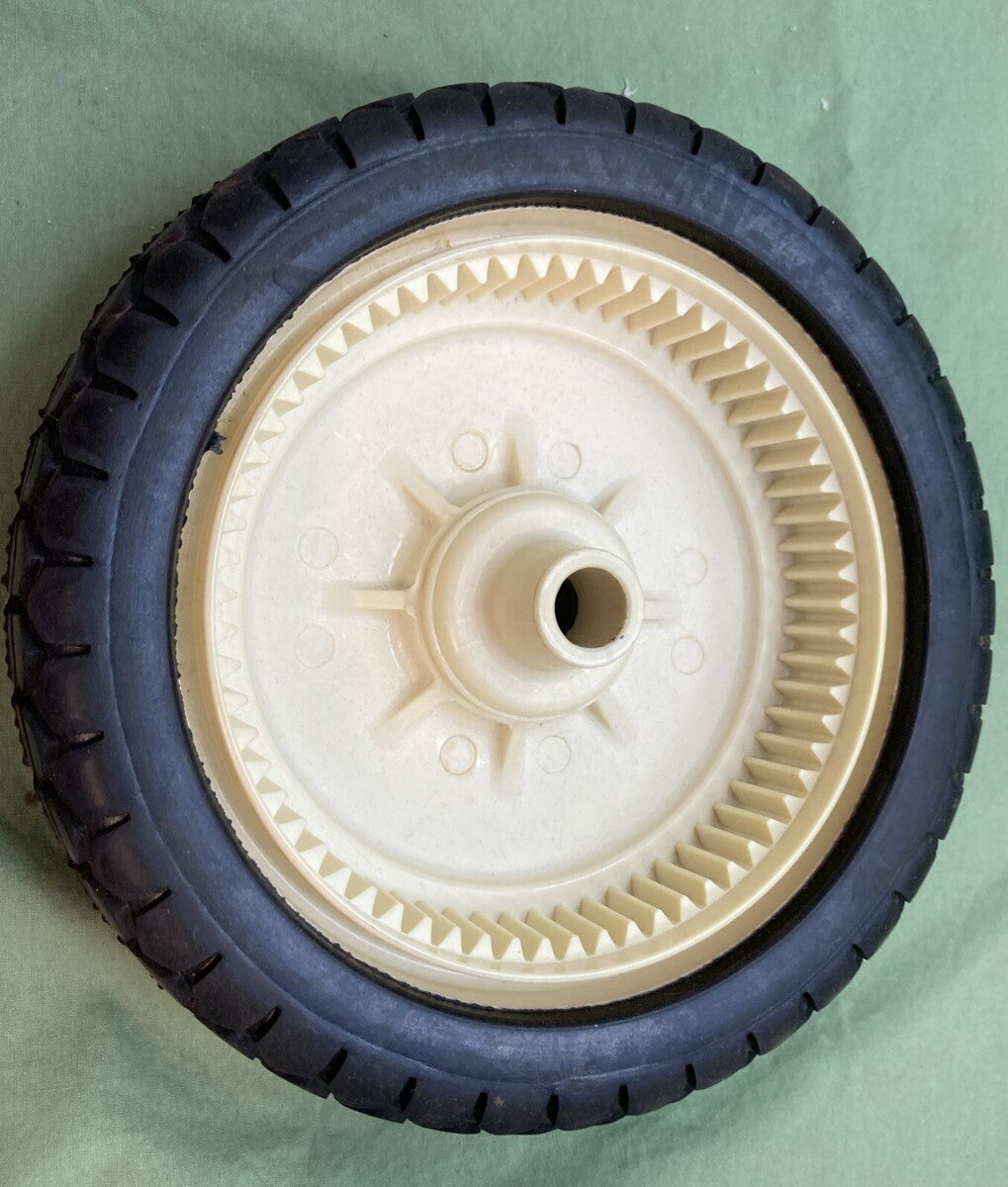 NEW GENUINE HONDA 42710-VA3-J00 WHEEL COMP 8"