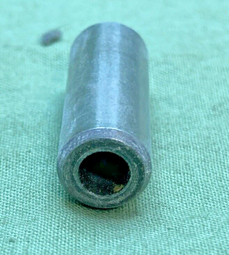 NEW GENUINE HONDA 12204-ZE1-305 GUIDE, VALVE (OVER SIZE)