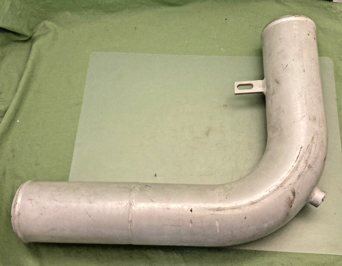 NEW REPLACES Peterbilt 07-06462 Coolant Tube Lower for 357, 377, 378, 379