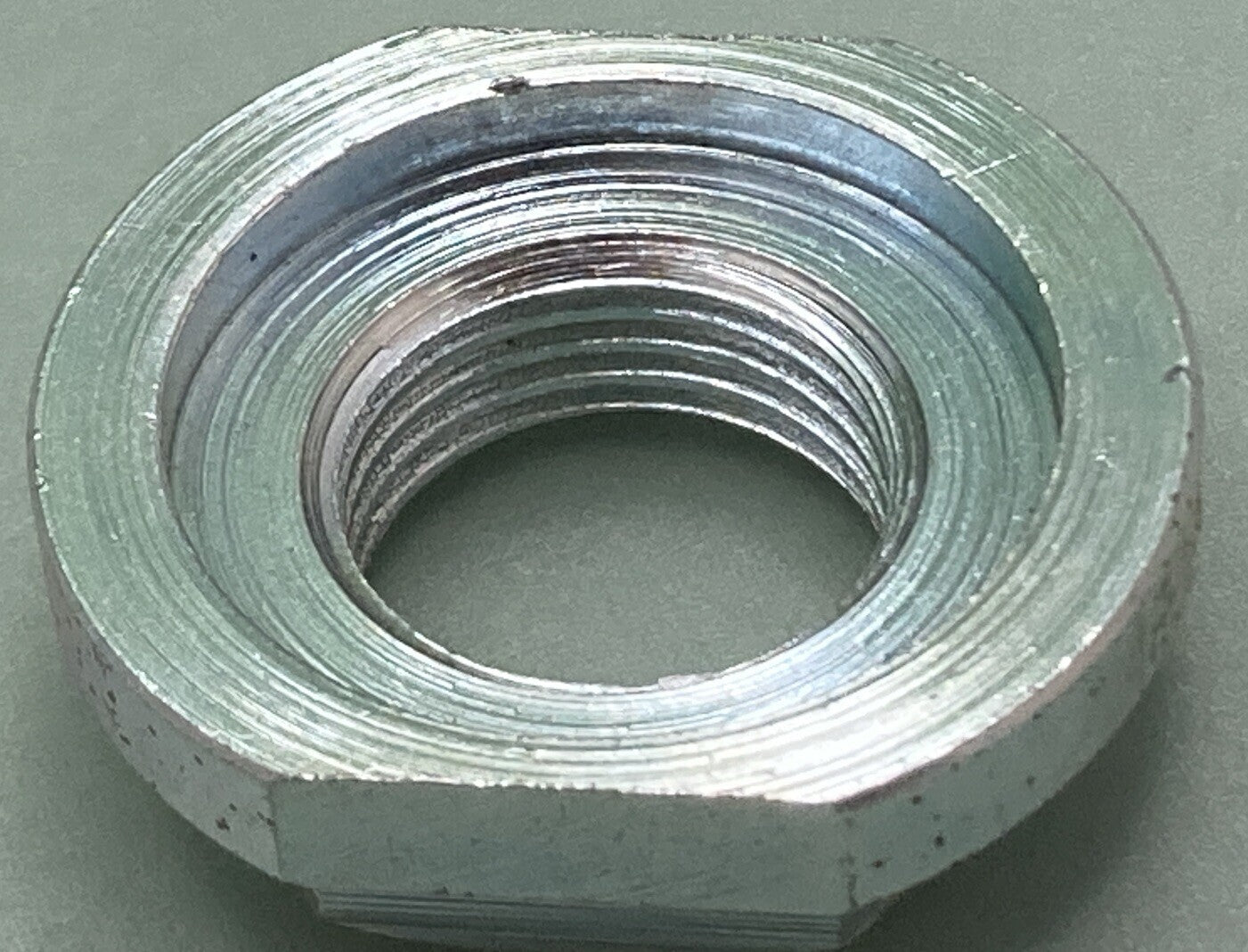 NEW GENUINE KAWASAKI 92015-075 NUT 18MM TRANSMISSION