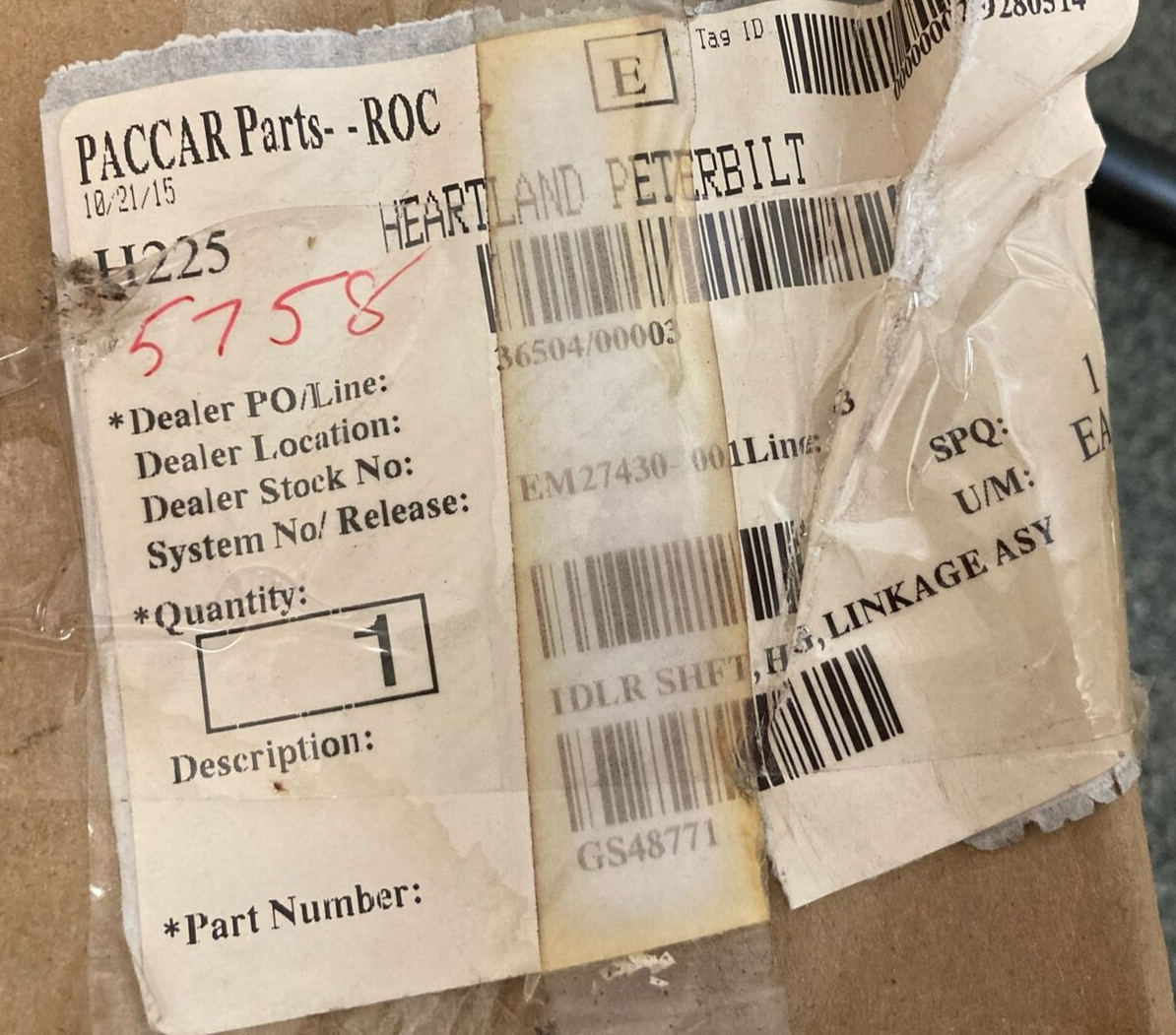 NEW PACCAR GS48771 WINDSHIELD WIPER LINKAGE PIVOT ASSEMBLY