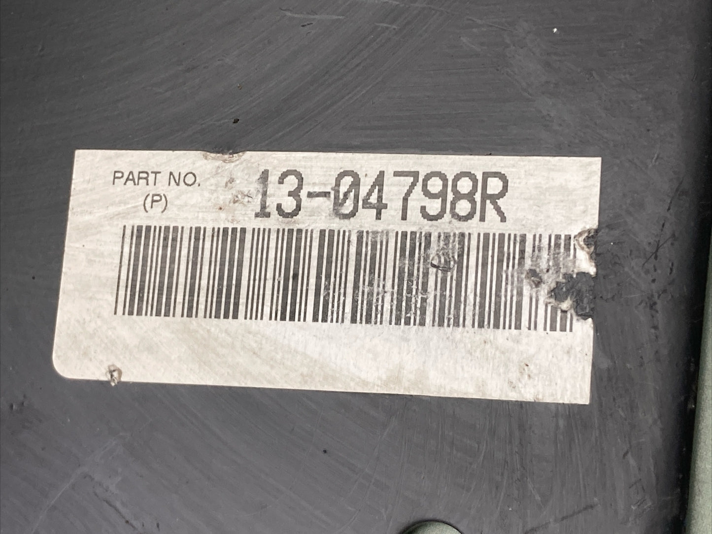 NEW PETERBILT 13-04798R BRACKET-HOOD PIVOT MTG