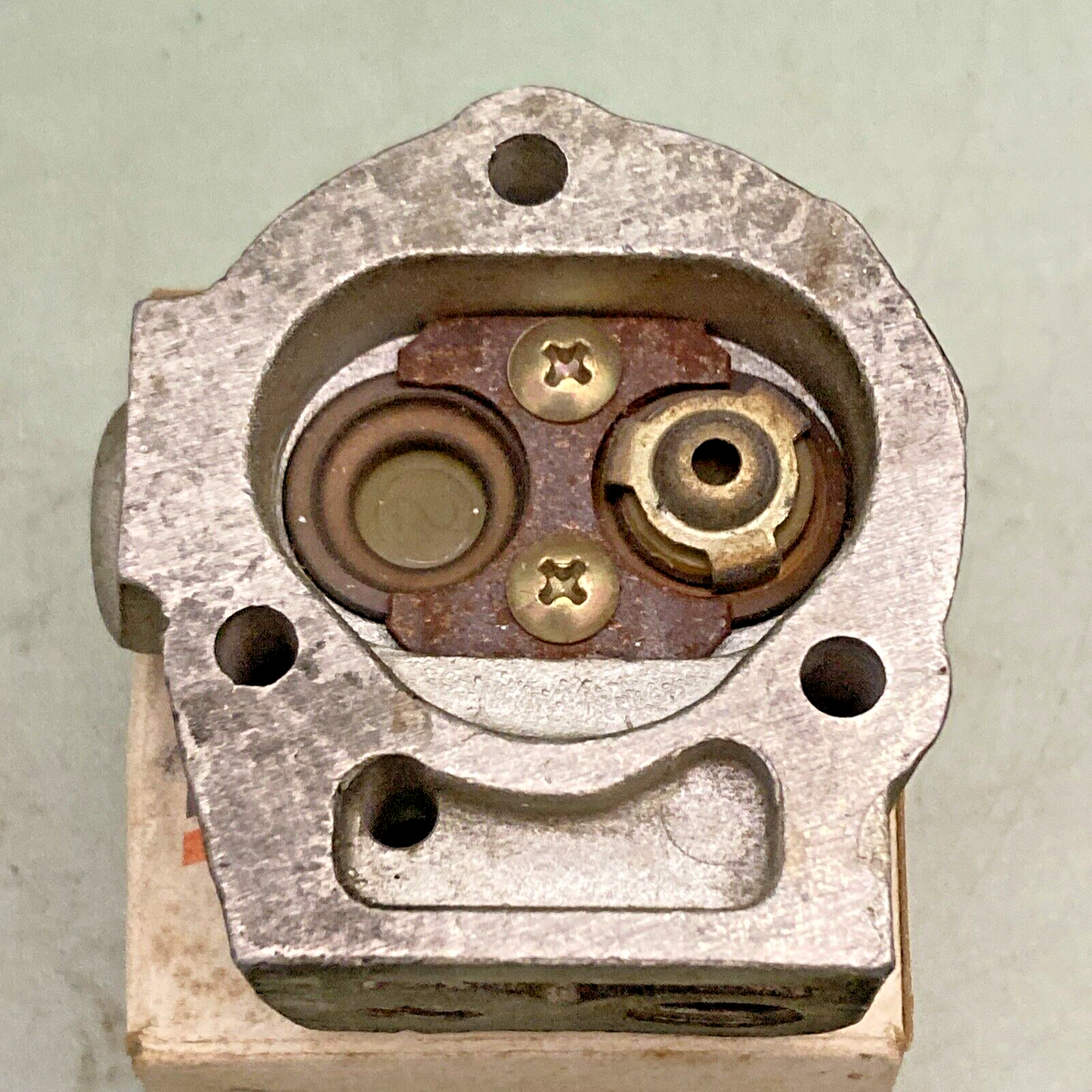 NEW MERCURY QUICKSILVER 54817A3 FUEL PUMP ASSEMBLY LOWER NO GASKETS