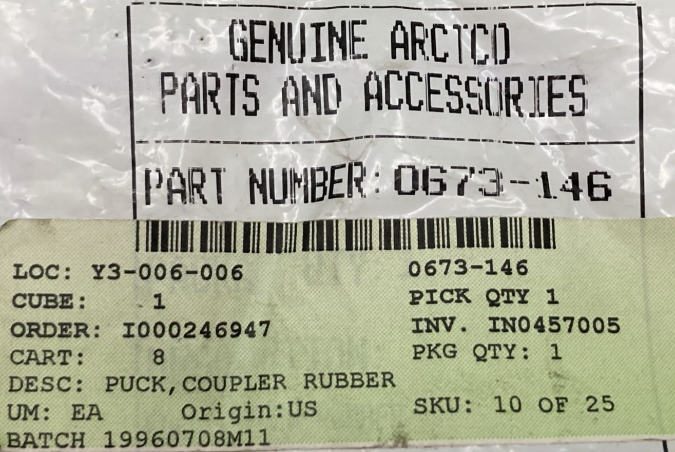 NEW ARCTCO TIGERSHARK 0673-146 PUCK COUPLER RUBBER ARCTIC CAT