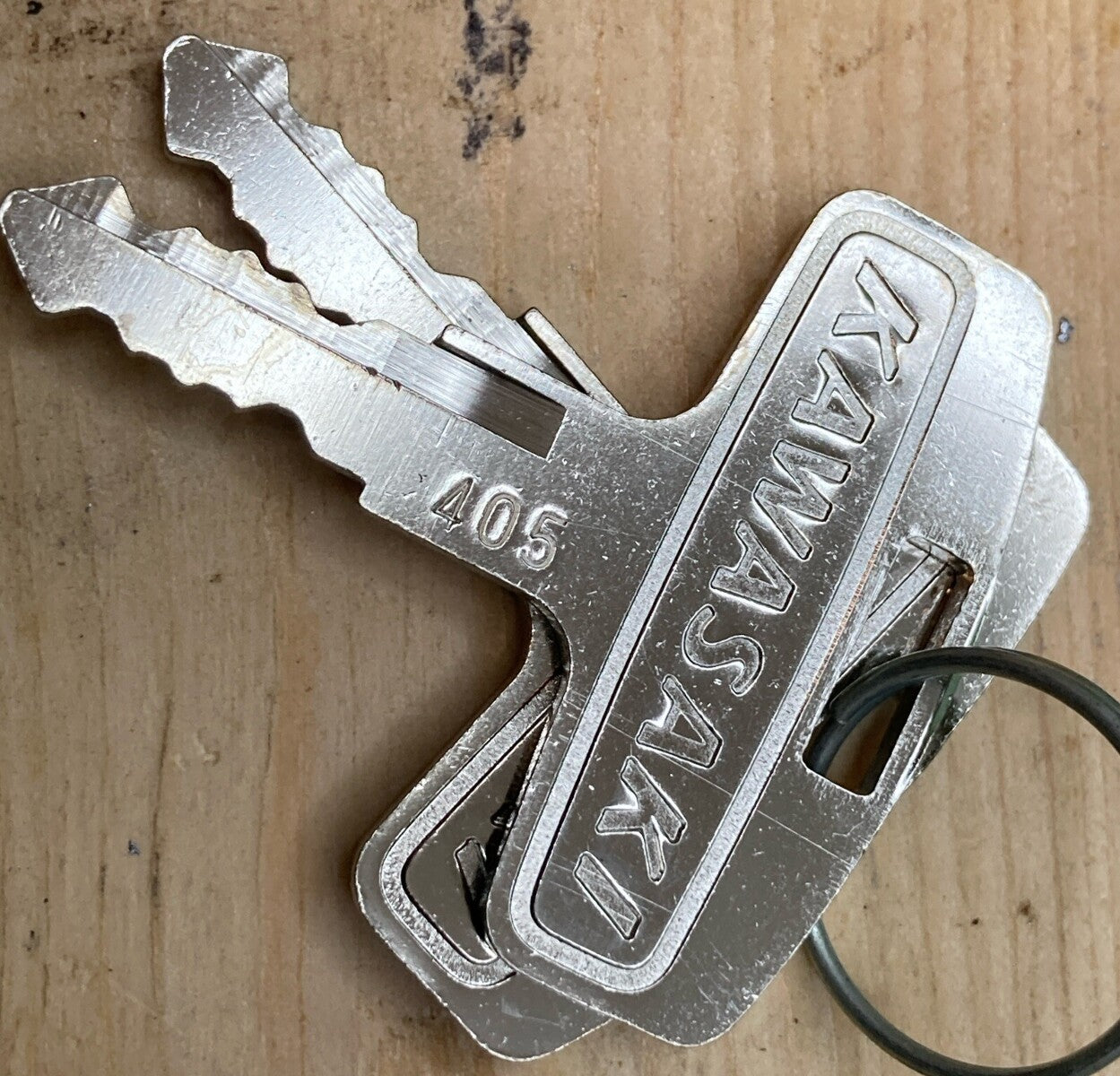 NEW GENUINE KAWASAKI 27008-063-05 KEY SET, #405