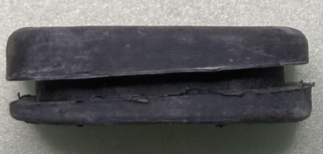 NEW GENUINE KAWASAKI 16136-005 GROMMET OVERFLOW PIPE