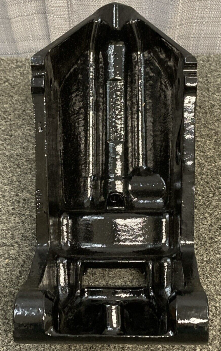 NEW GENUINE MERCURY 1461-2683A2 SWIVEL BRACKET OUTBOARD 20HP