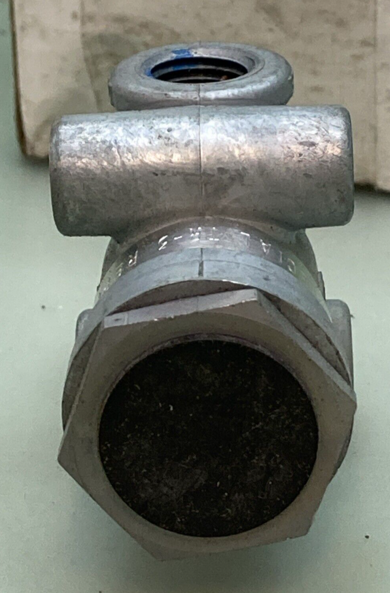 NEW GENUINE BENDIX 101450N TR-3 Series 40 psi Inversion Valve