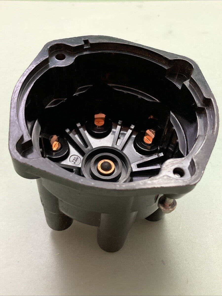 NEW REPLACES DELCO REMY D316R 800057 DISTRIBUTOR CAP