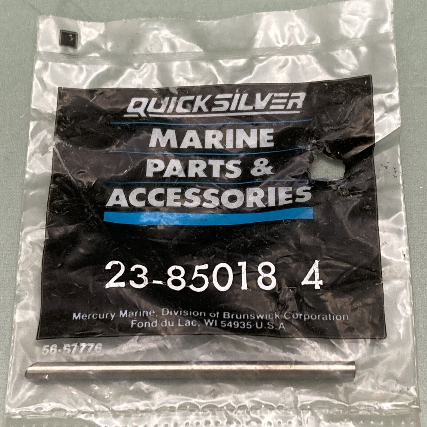 NEW GENUINE MERCURY QUICKSILVER 23-85018 4 TUBE GEAR HSNG TRAN ASM BRAVO I