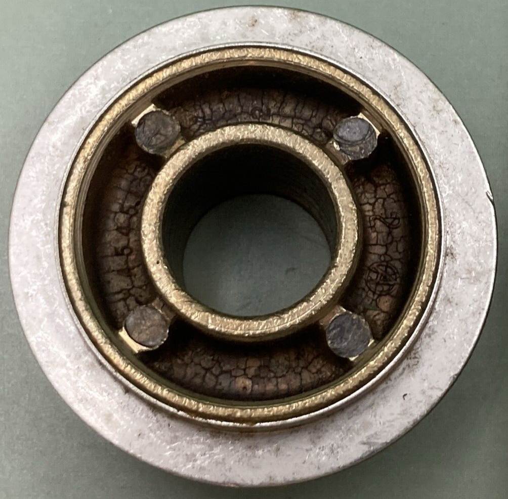 NEW GENUINE MERCURY 45451A1 THRUST HUB